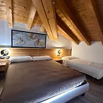 Отель Oasi